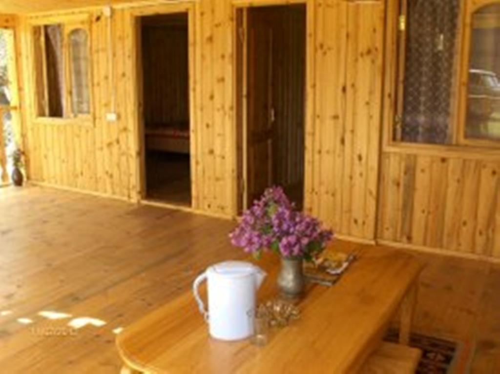 Guest House Mirgvela Omalo Rum bild